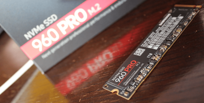 سامسونگ از سریعترین SSD دنیا پرده برداری کرد-samaung evo 960 pro 960