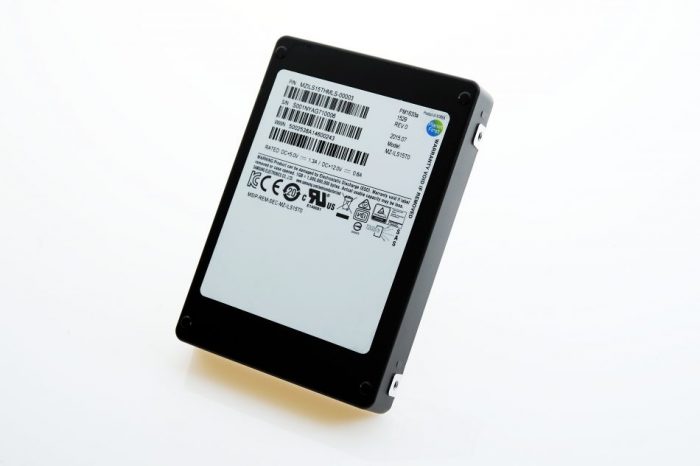 SAMSUNG SSD PM1633a 960GB MZILS960HEHP اس اس دی سامسونگ