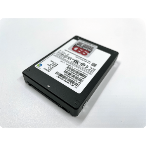 SAMSUNG SSD PM1643a 960GB MZILT960HBHQ-00007 اس اس دی سامسونگ