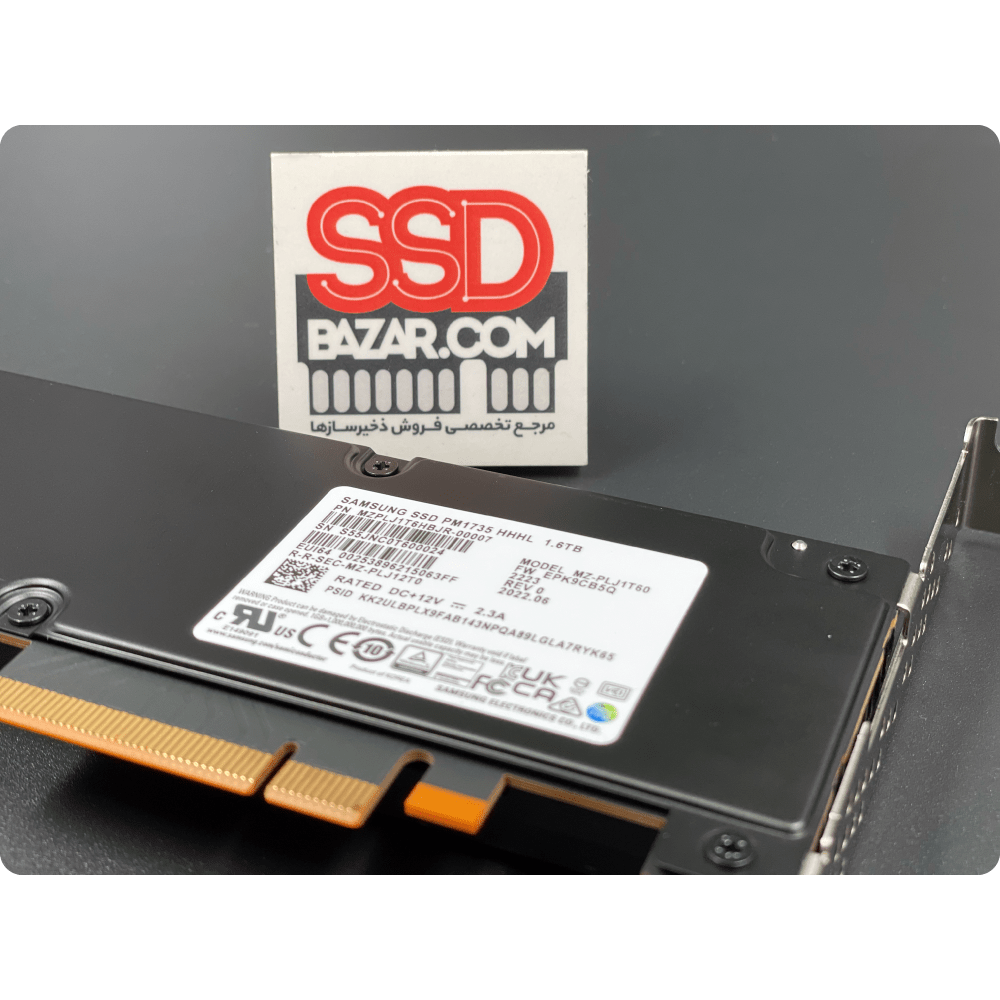 NVMe SAMSUNG PM1735 1.6TB PCIe SSD MZPLJ1T6HBJR-00007